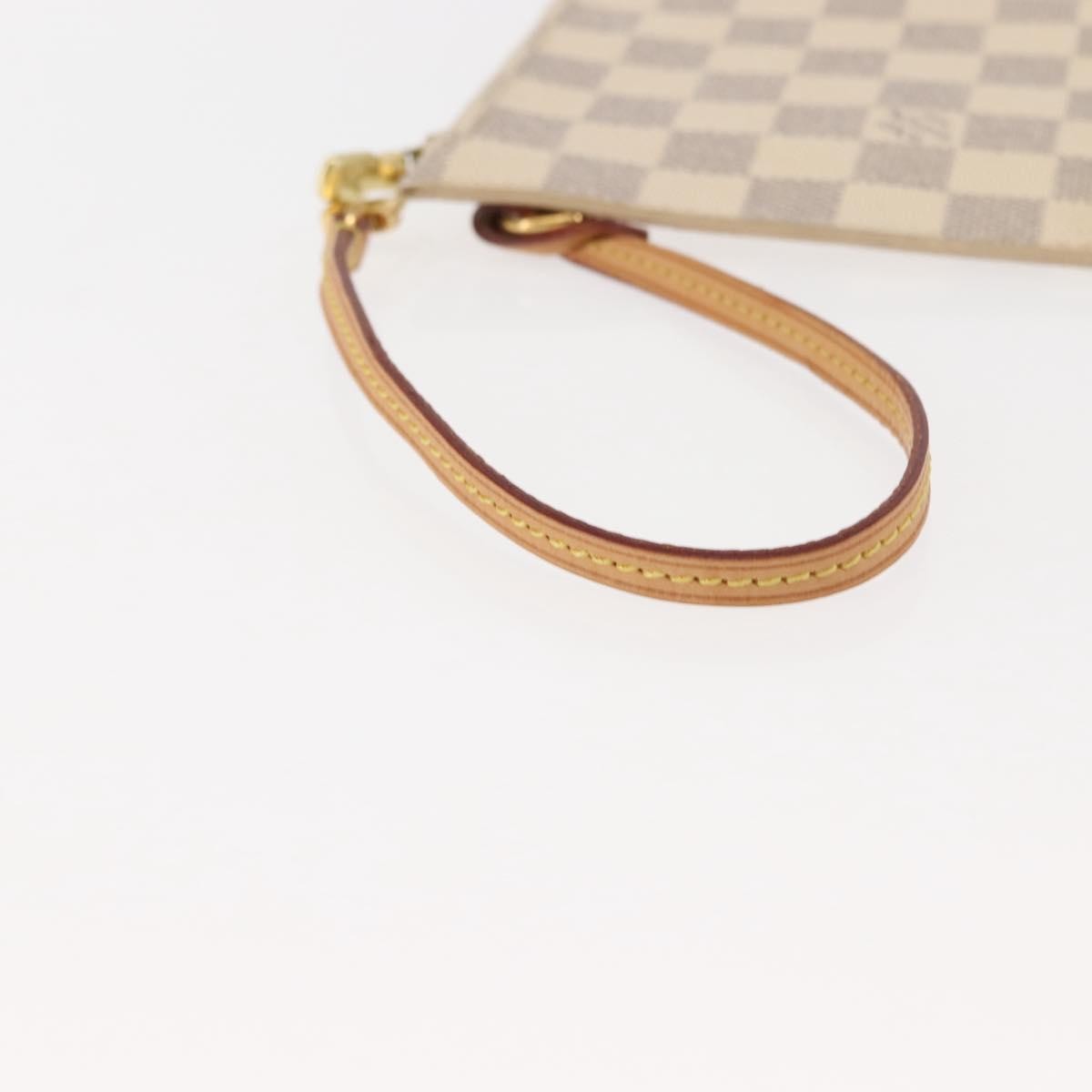 Louis Vuitton Neverfull Pochette Damier White Canvas Clutche & Pouche Bag