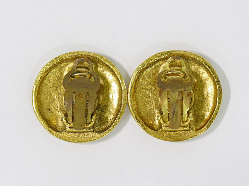 Chanel Vintage Cc Logo Round Clip On Earrings Textured Metal Gold Gold_Plated Earrings Jewelry