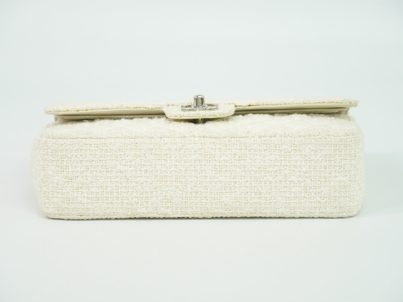 Chanel Timeless - Classic Double Flap Bag Quilted Tweed White Tweed Handbag