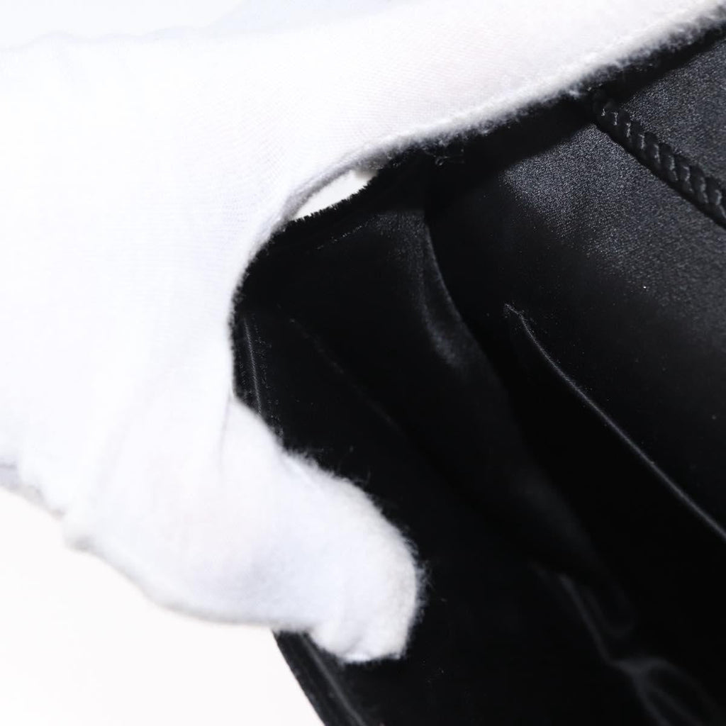 Saint Laurent Vintage Flap Crossbody Bag Velvet Black Velvet Shoulder Bag Bag (Pre-Owned)