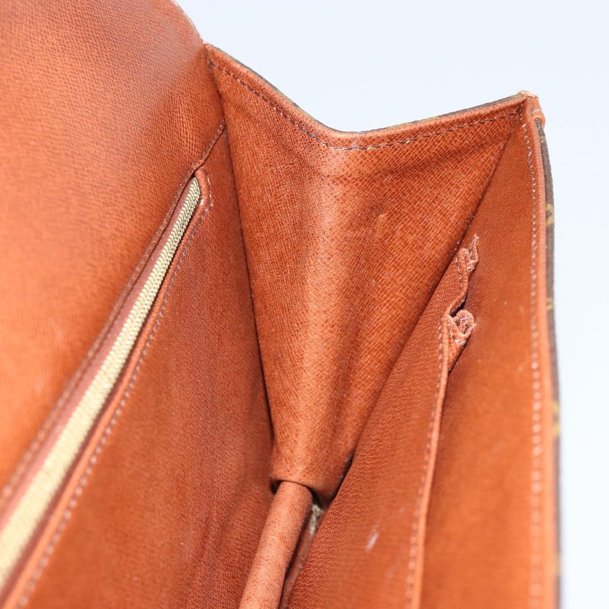 Louis Vuitton Dame Pochette Monogram Canvas Brown Canvas Clutche & Pouche Bag