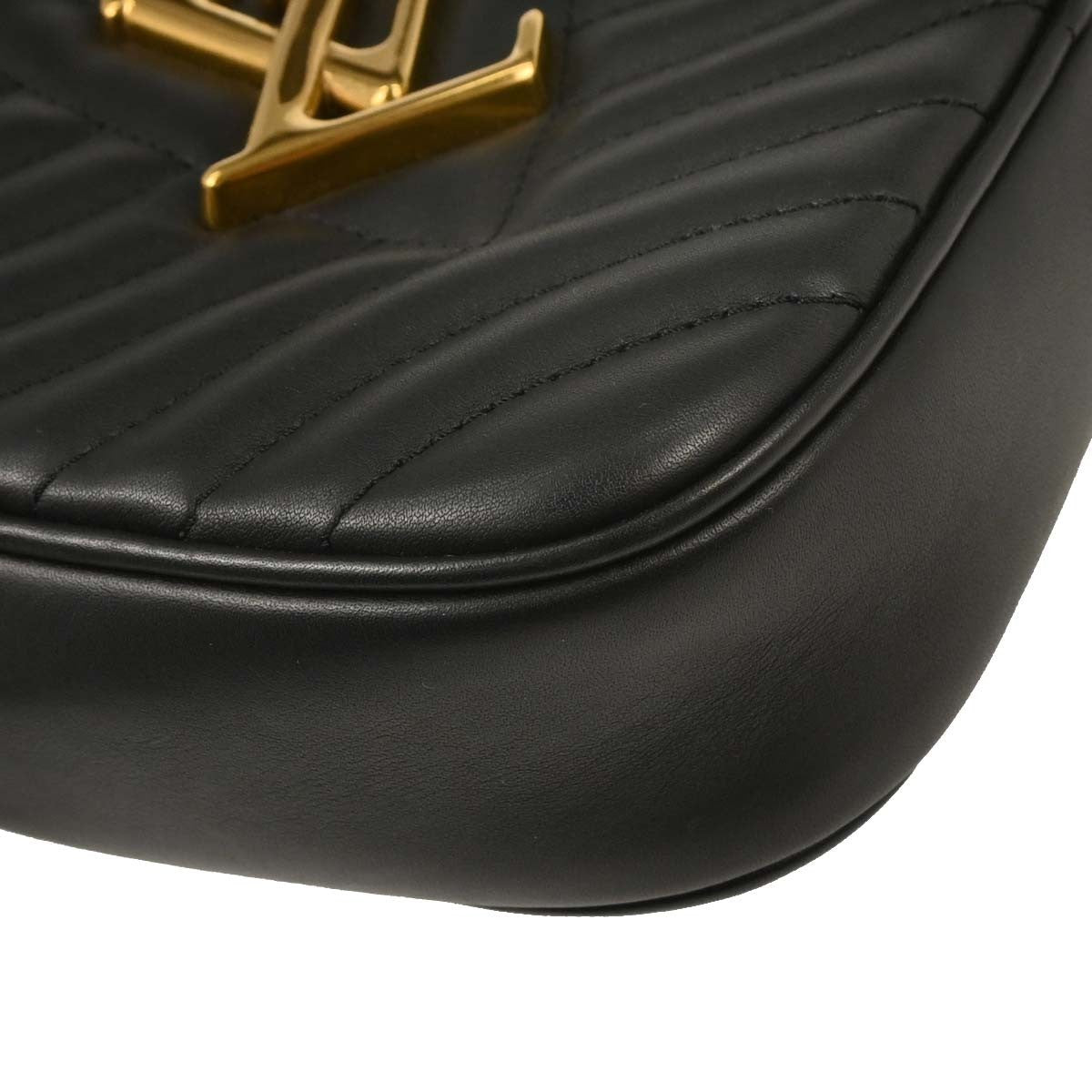 Louis Vuitton New Wave Heart Crossbody Bag Quilted Leather Black Leather Shoulder Bag