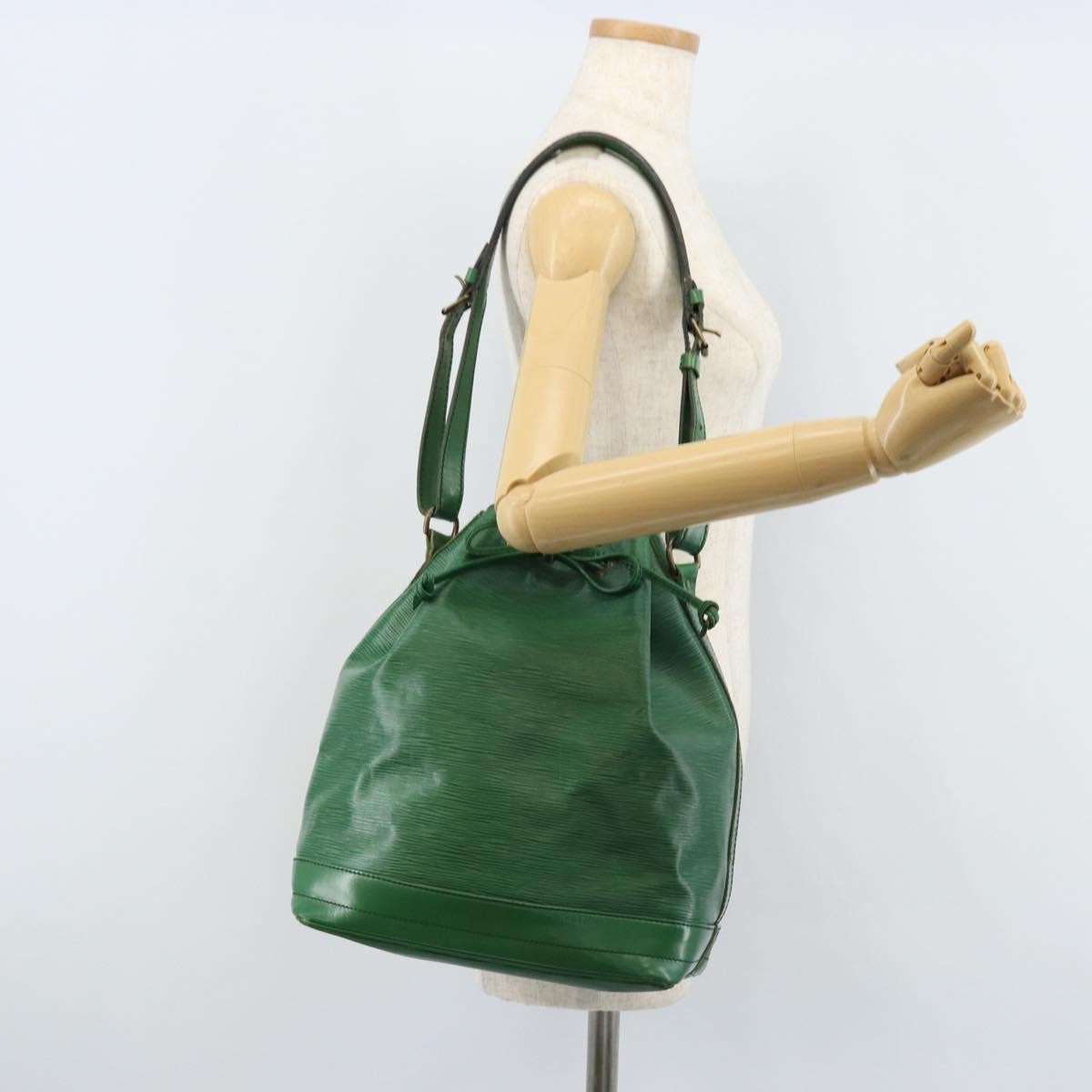 Louis Vuitton Noe Shoulder Bag Leather Green Leather Shoulder Bag