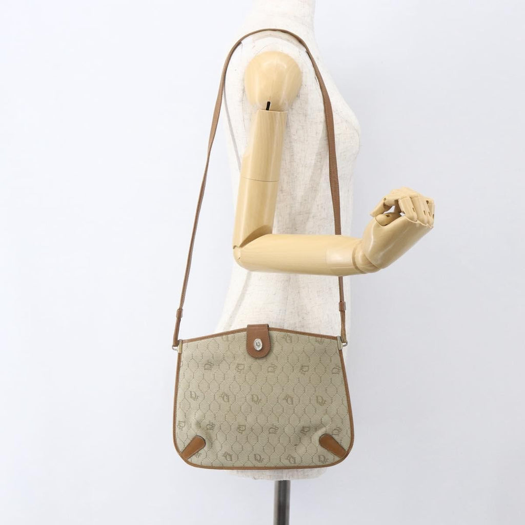 Christian Dior Vintage Honeycomb Shoulder Bag Canvas And Leather Beige Canvas Shoulder Bag Bag (Pre-Owned)