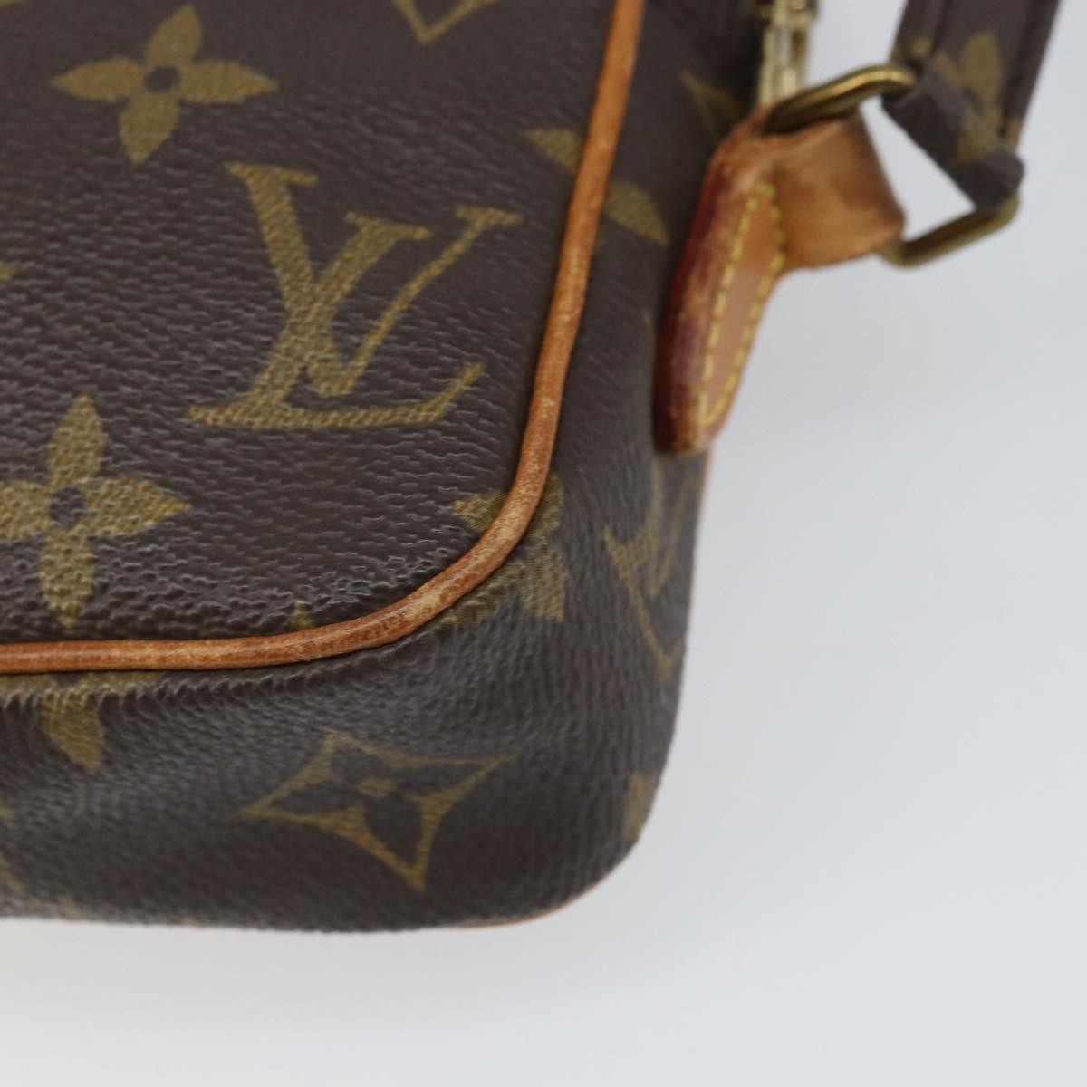 Louis Vuitton Danube Handbag Monogram Canvas Brown Canvas Shoulder Bag