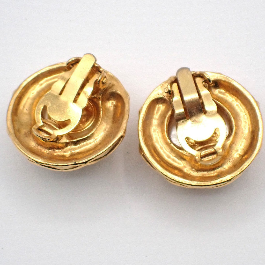 Chanel Vintage Round Clip-On Earrings Metal With Faux Pearl Gold Gold_Plated Earrings Jewelry