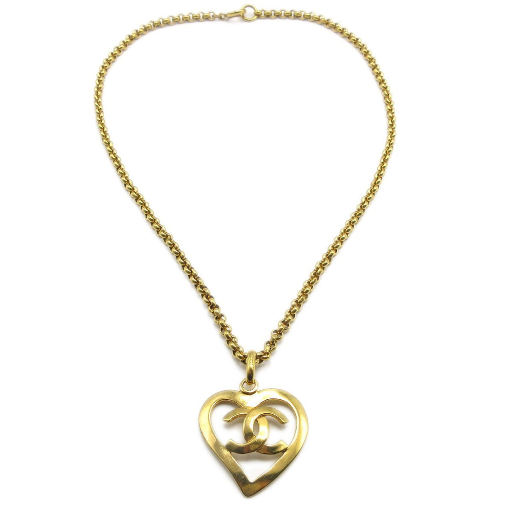 Chanel Cc Heart Pendant Metal Gold Gold_Plated Necklace Jewelry