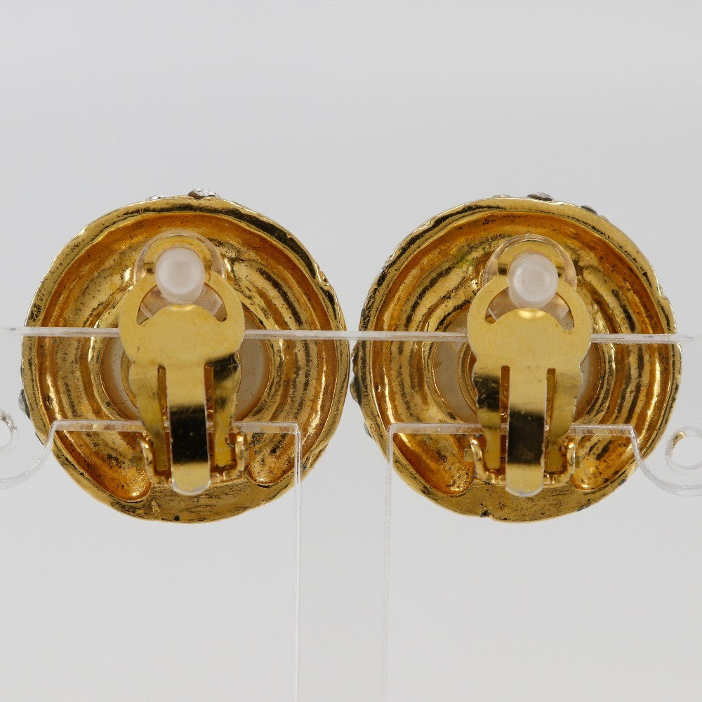 Chanel Vintage Round Clip-On Earrings Metal With Faux Pearl Gold Gold_Plated Earrings Jewelry