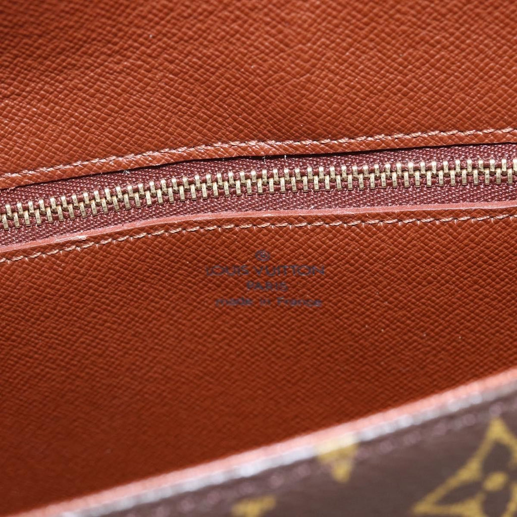 Louis Vuitton Saint Cloud Handbag Monogram Canvas Brown Canvas Shoulder Bag