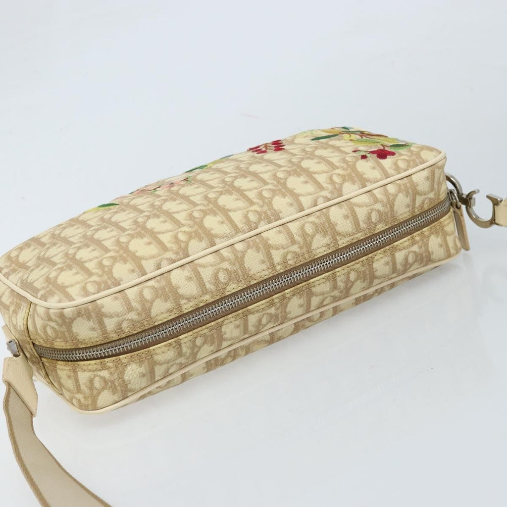Christian Dior Vintage Crossbody Bag Embroidered Diorissimo Canvas Beige Canvas Shoulder Bag Bag (Pre-Owned)