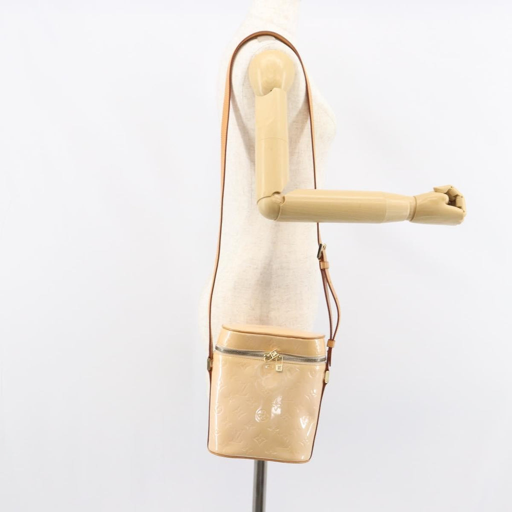 Louis Vuitton Sullivan Handbag Monogram Vernis Pink Patent_Leather Shoulder Bag