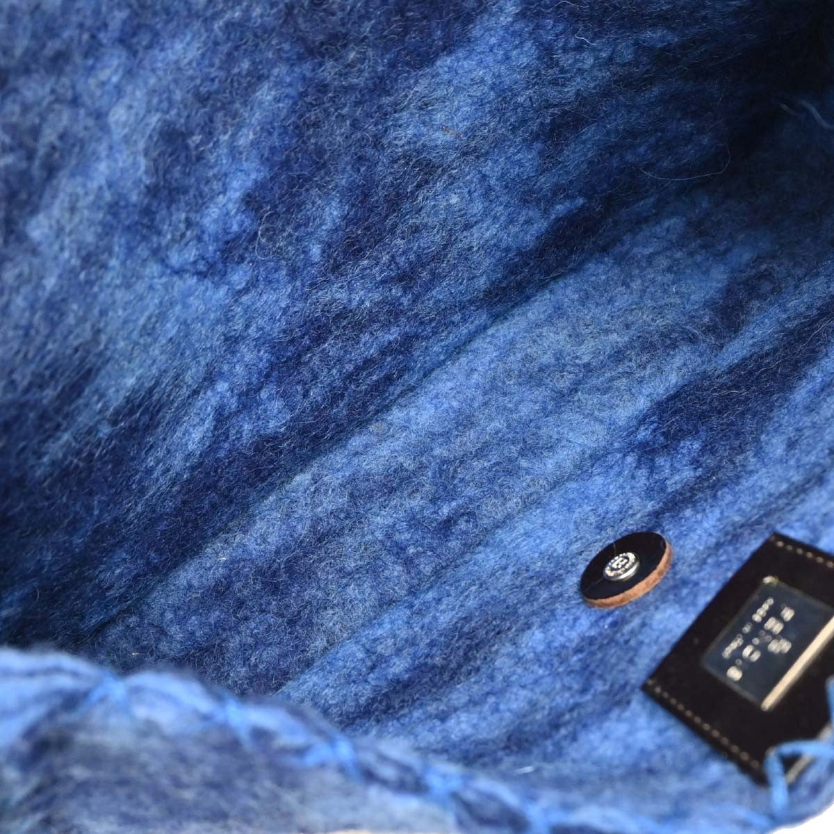 Fendi Baguette Bag Patent Blue Felt,Leather Handbag