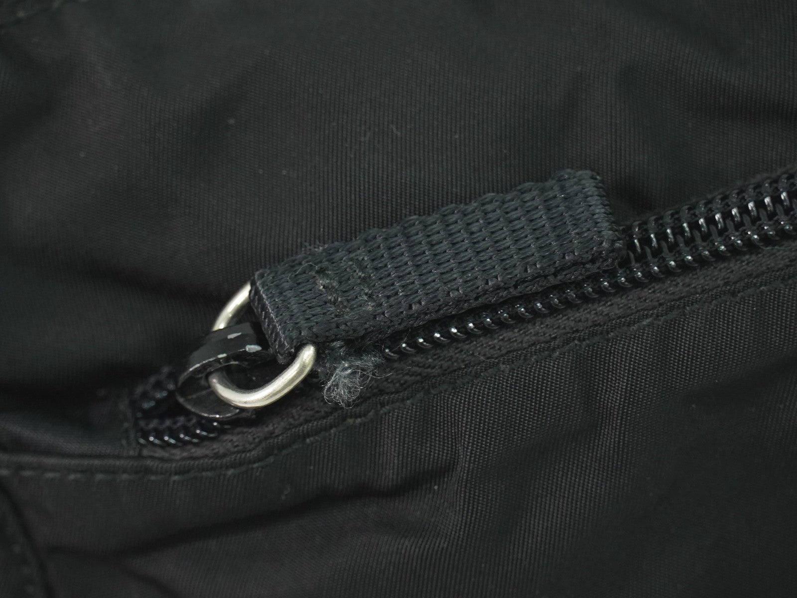 Prada Front Zip Messenger Bag Tessuto Black Nylon Shoulder Bag Bag