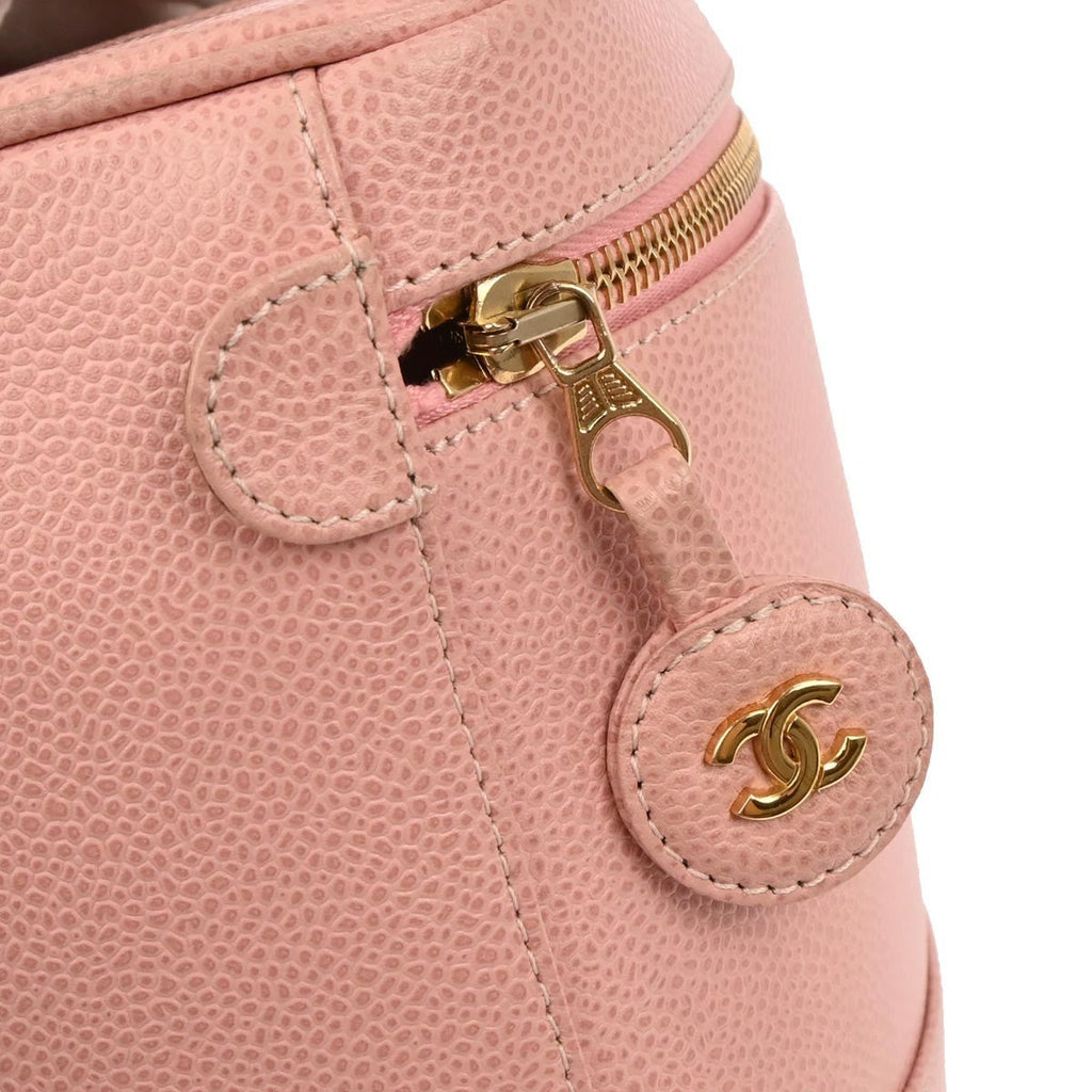Chanel Vintage Timeless Cosmetic Case Caviar Pink Leather Clutche & Pouche Bag