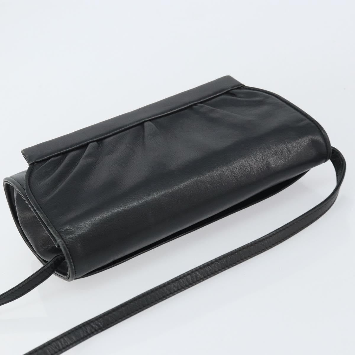 Gucci Vintage Shoulder Bag Leather Black Leather Shoulder Bag Bag (Pre-Owned)