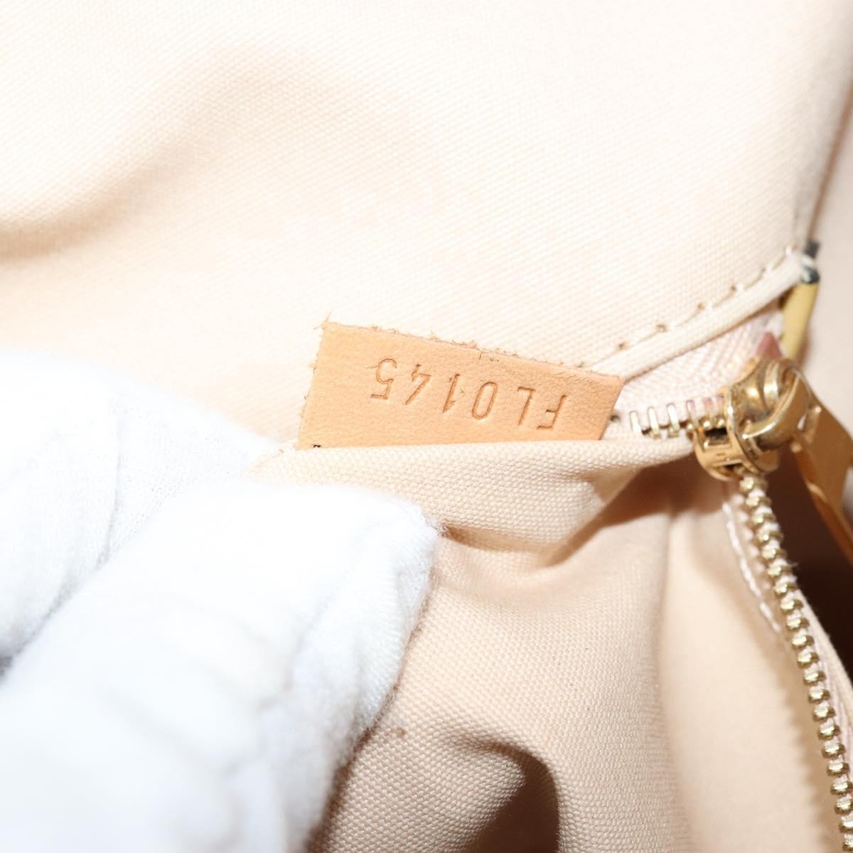 Louis Vuitton Lockit Handbag Monogram Vernis Beige Patent_Leather Tote Bag