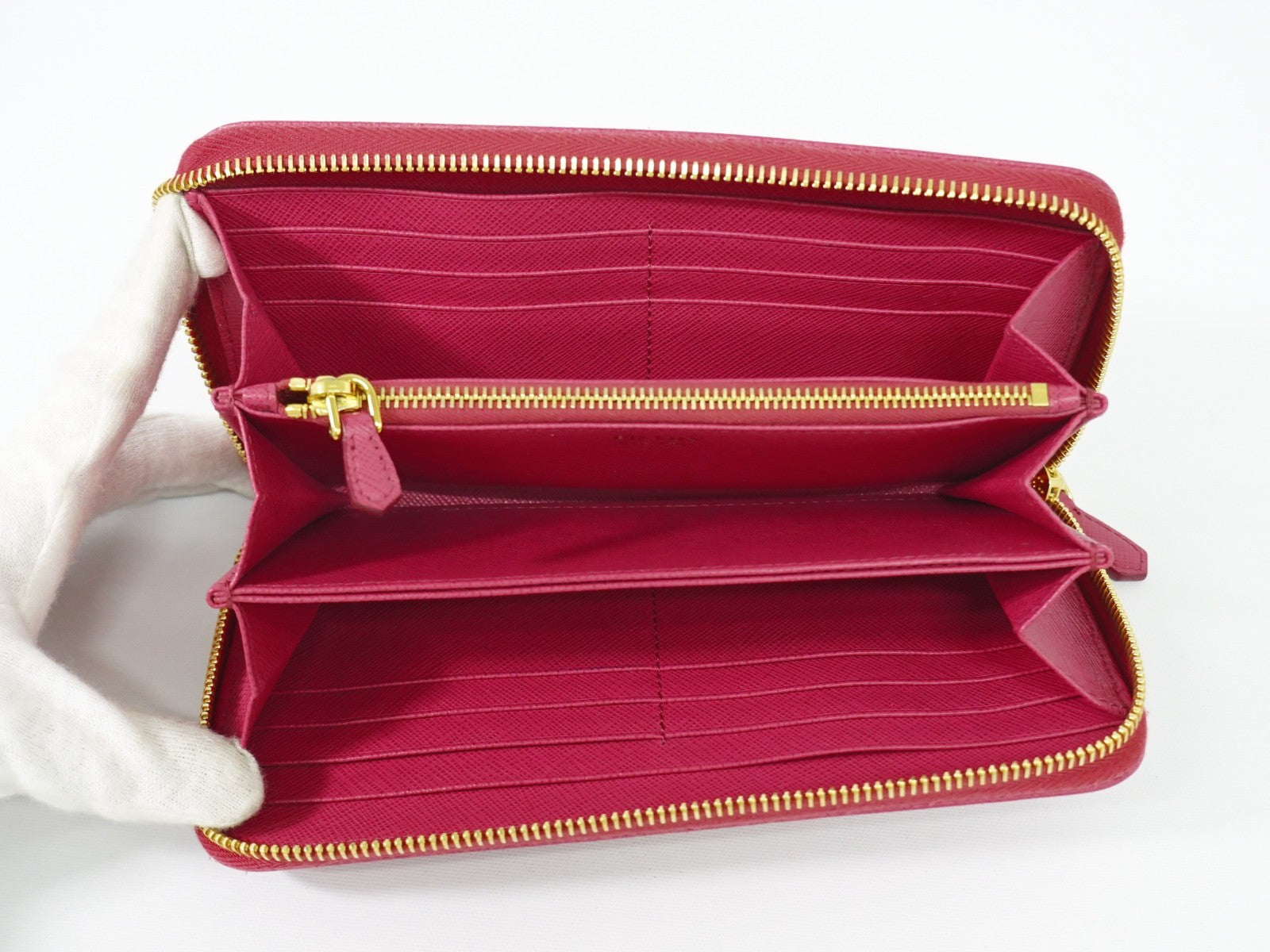 Prada Zip Around Tab Wallet Saffiano Leather Pink Leather Wallets Accessory
