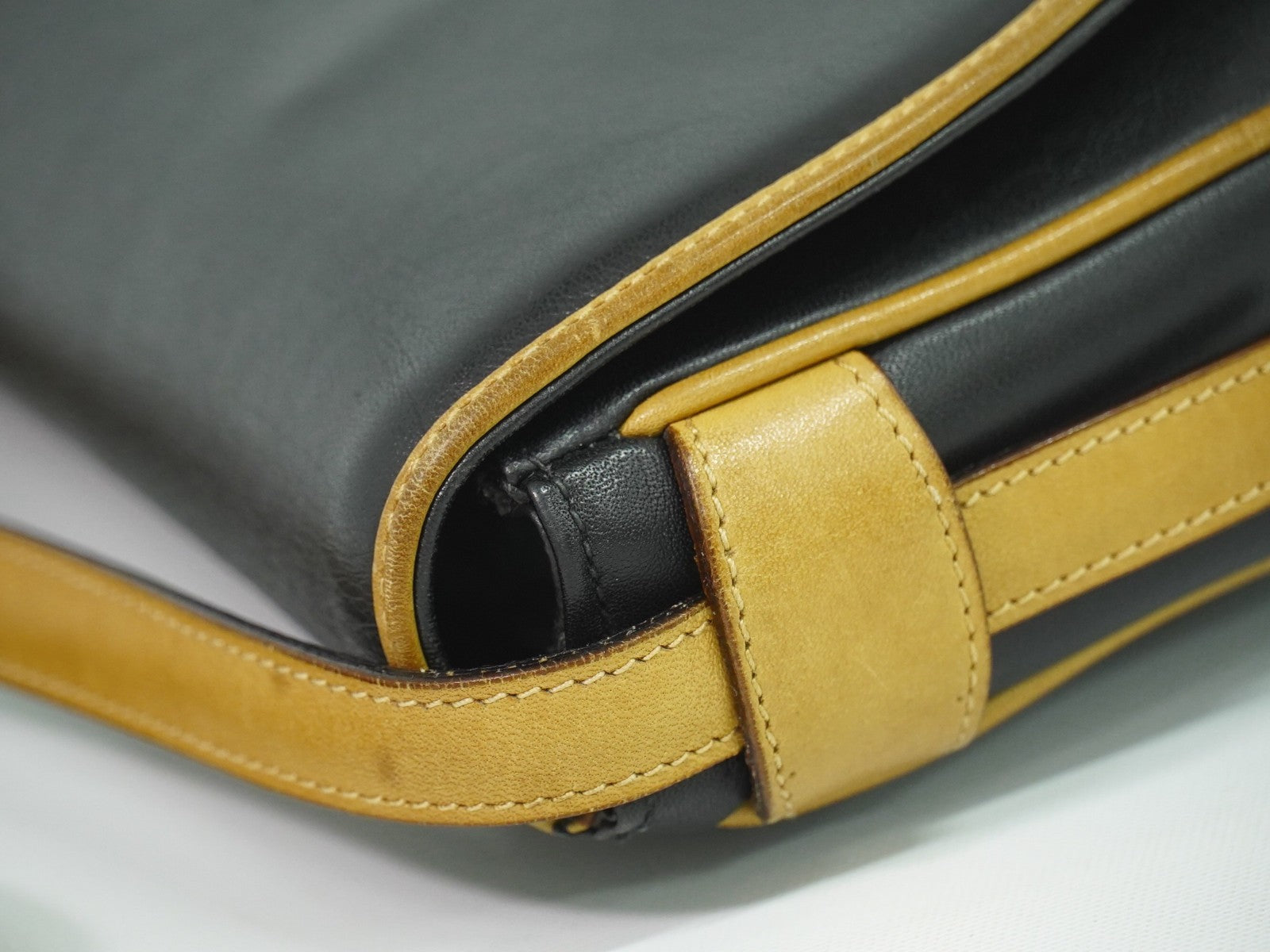 Celine Vintage Shoulder Bag Leather Black Leather Shoulder Bag Bag