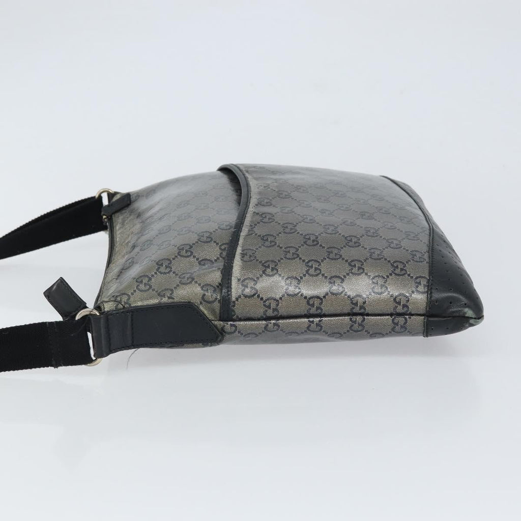 Gucci Zip Messenger Bag Gg Canvas With Perforated Leather Navy Canvas Shoulder Bag Bag (Pre-Owned)