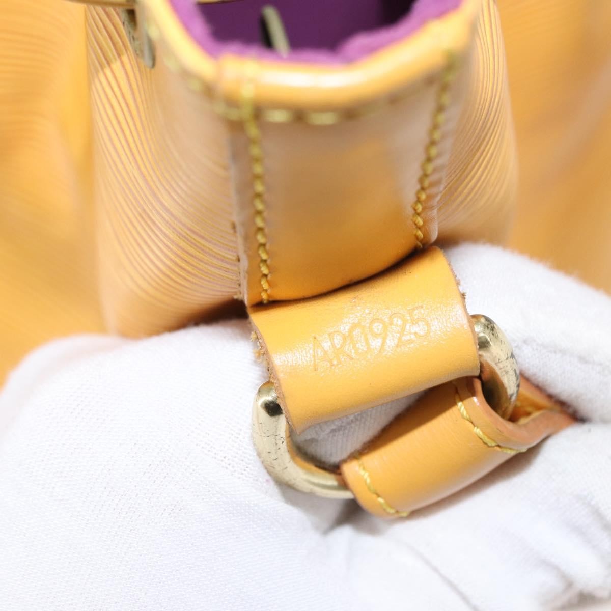 Louis Vuitton Noe Handbag Epi Leather Yellow Leather Shoulder Bag