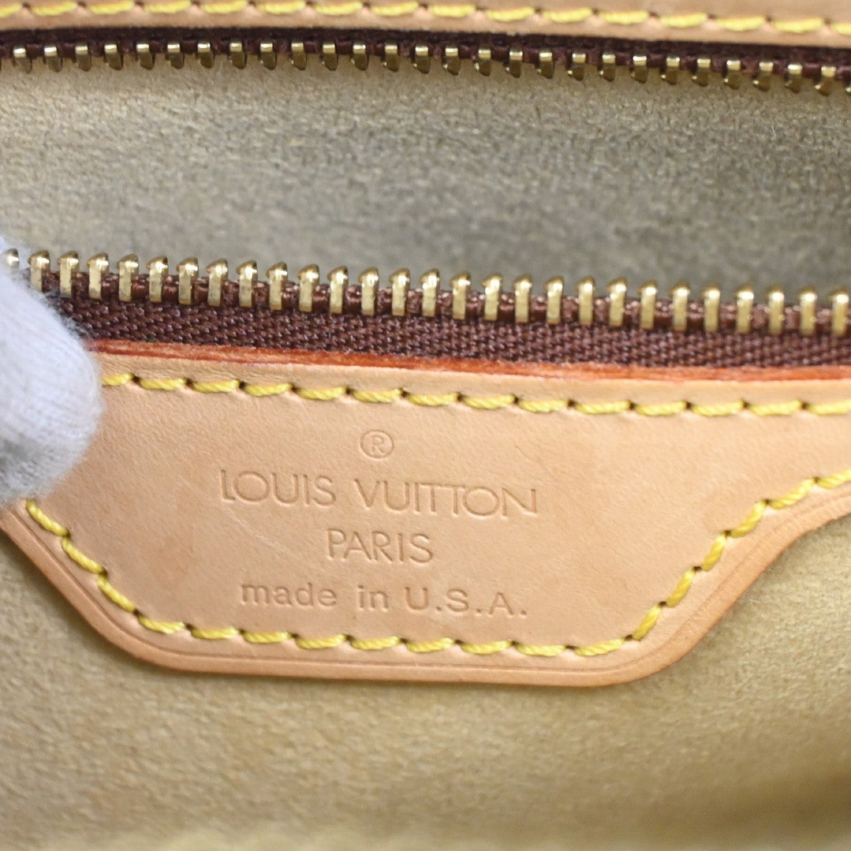 Louis Vuitton Monogram Looping Handbag Monogram Canvas Brown Canvas Shoulder Bag
