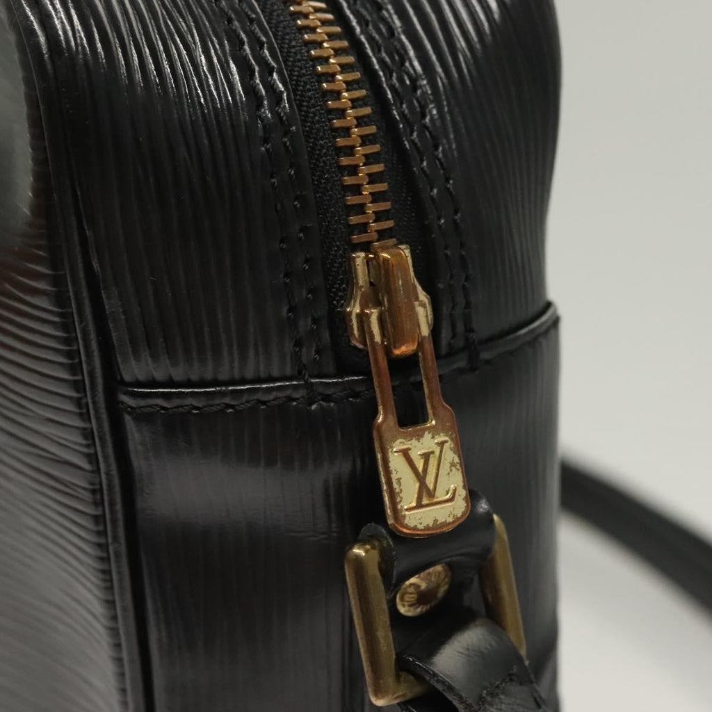 Louis Vuitton Trocadero Handbag Epi Leather Black Leather Shoulder Bag