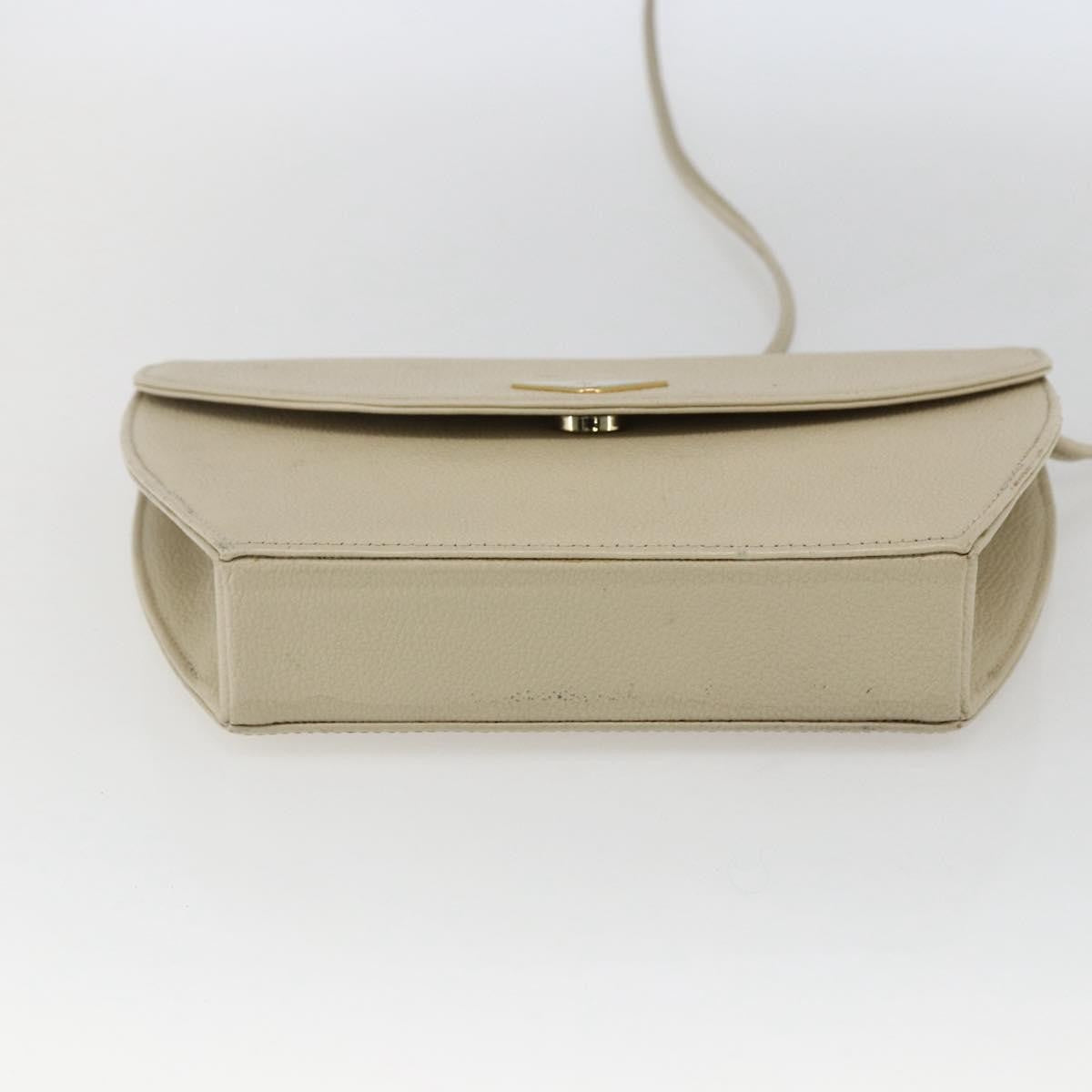 Saint Laurent Vintage Shoulder Bag Leather Ecru Leather Shoulder Bag Bag (Pre-Owned)
