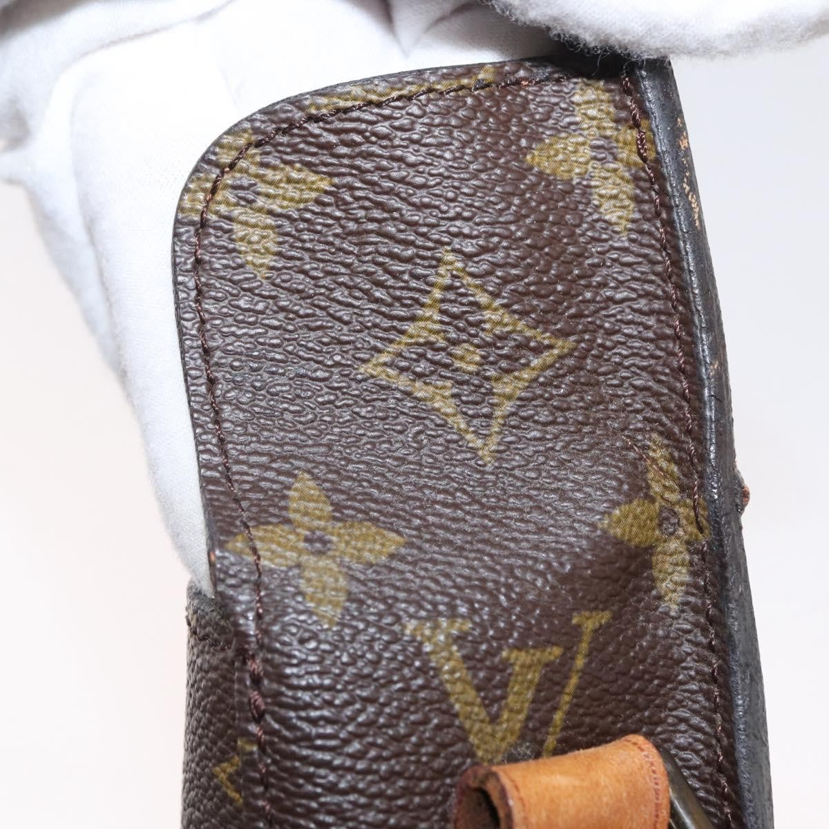 Louis Vuitton Saint Cloud Handbag Monogram Canvas Brown Canvas Shoulder Bag