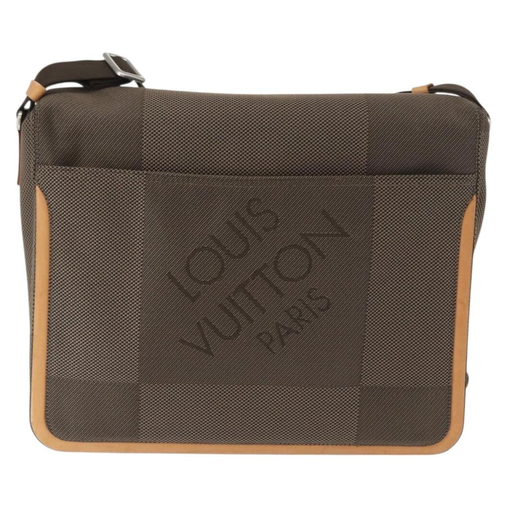 Louis Vuitton Terre Messenger Bag Damier Geant Canvas Brown Canvas Shoulder Bag