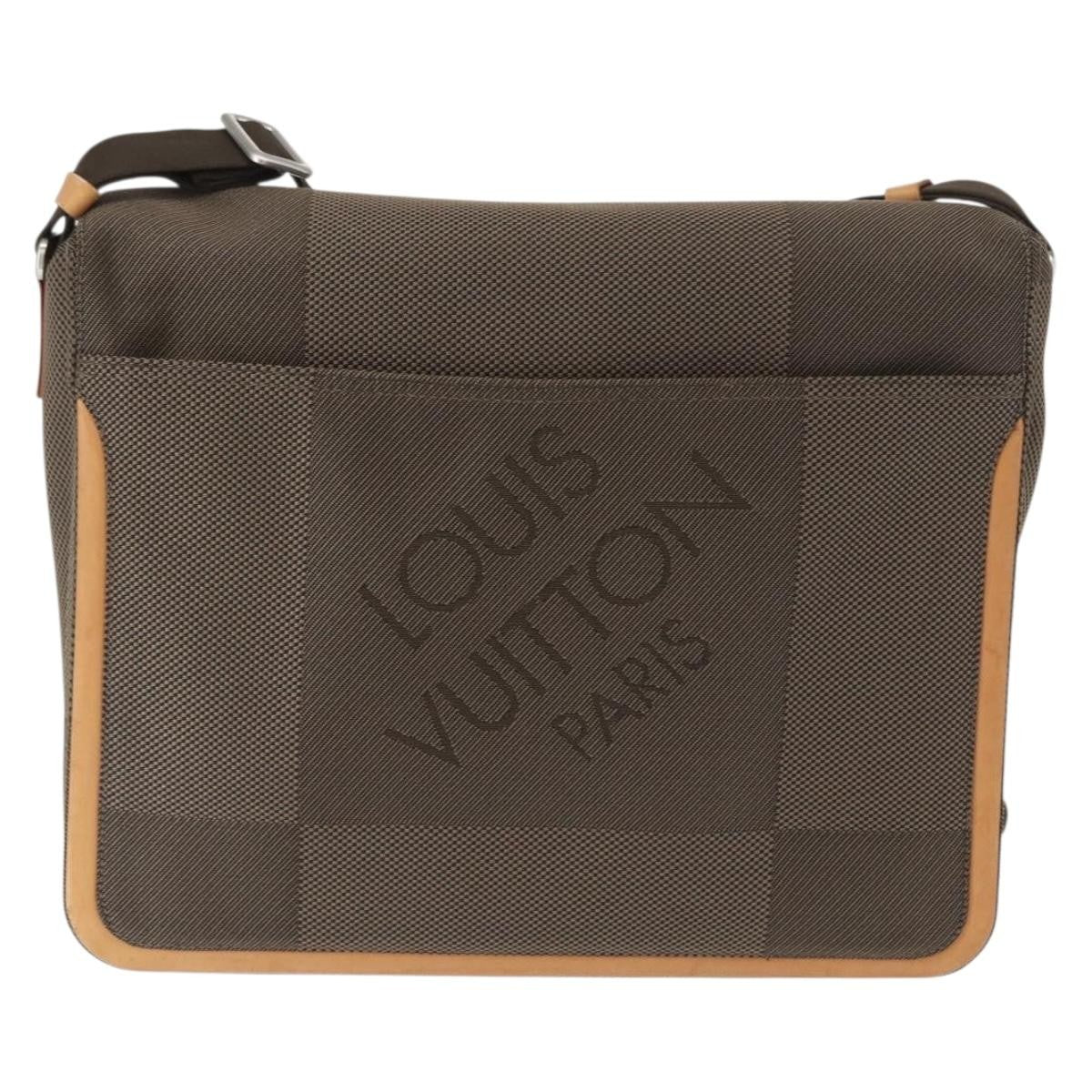 Louis Vuitton Terre Messenger Bag Damier Geant Canvas Brown Canvas Shoulder Bag