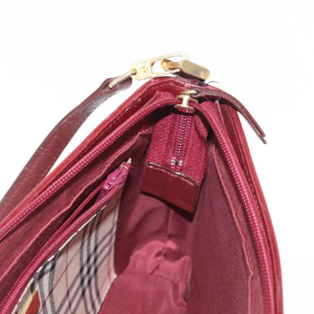 Burberry Vintage Shoulder Bag Leather Burgundy Leather Shoulder Bag