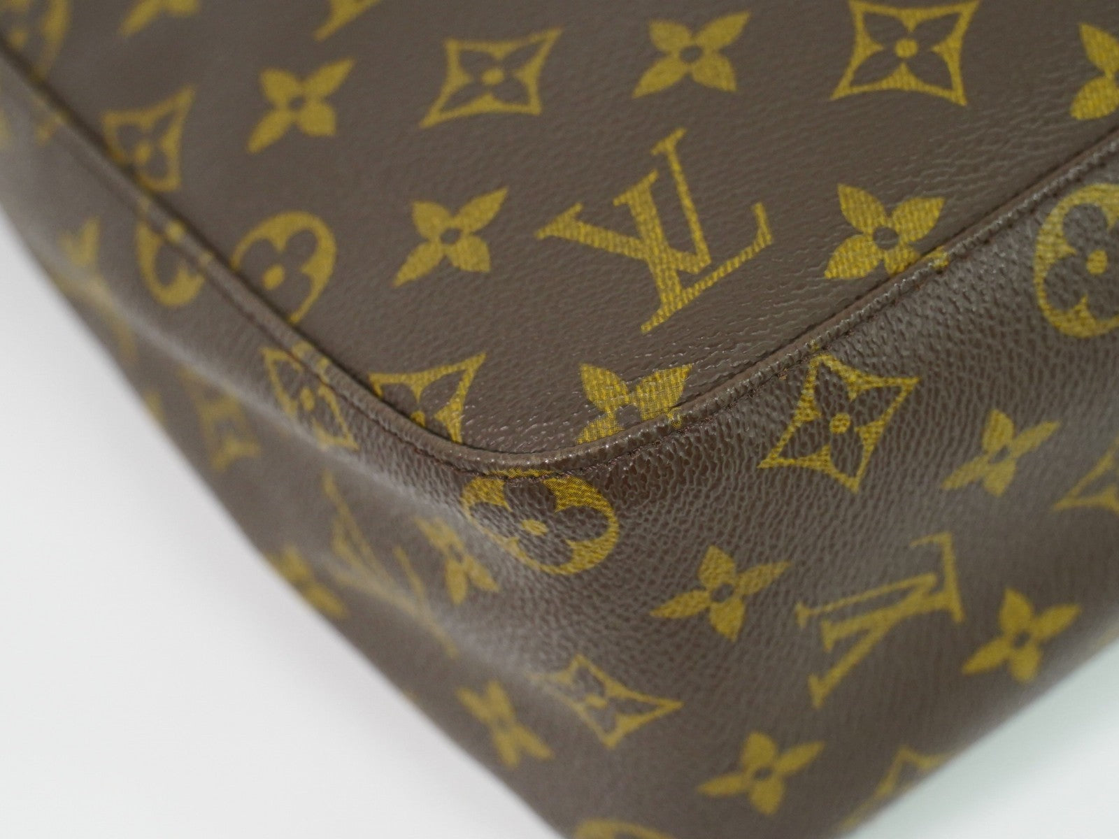 Louis Vuitton Monogram Looping Handbag Monogram Canvas Brown Canvas Shoulder Bag