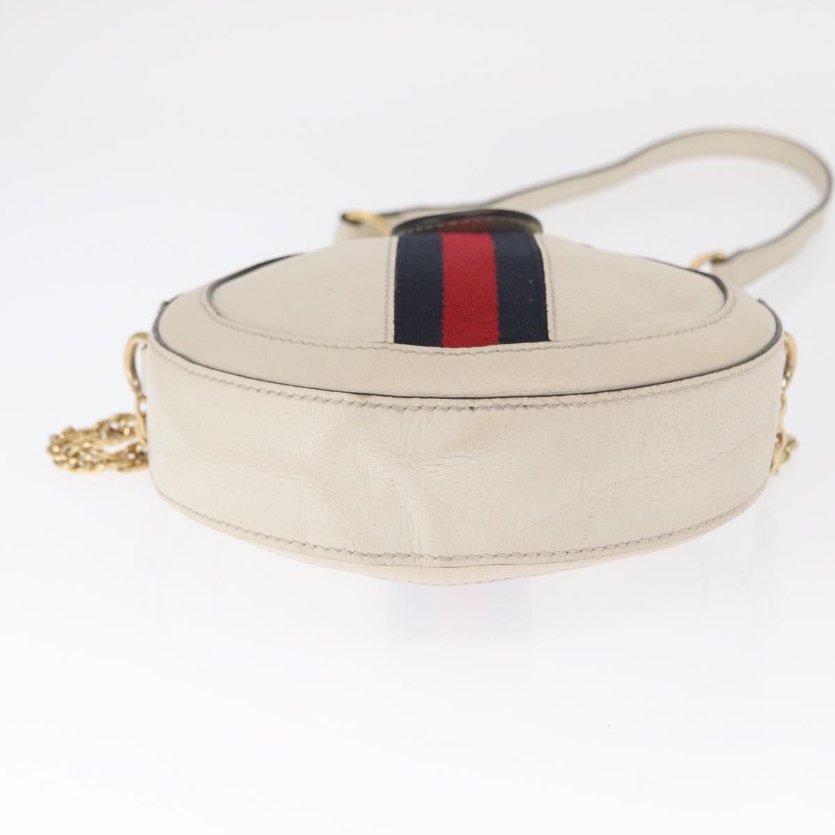 Gucci Gg Marmont Shoulder Bag Matelasse Leather White Leather Shoulder Bag Bag (Pre-Owned)