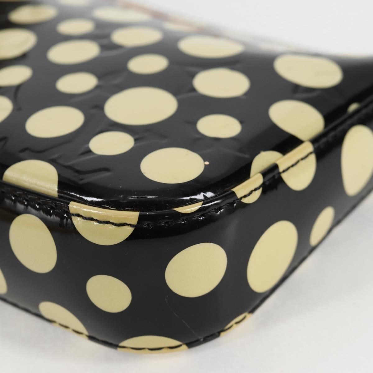 Louis Vuitton Pochette Accessoires Nm Kusama Infinity Dots Monogram Vernis Black Patent_Leather Clutche & Pouche Bag