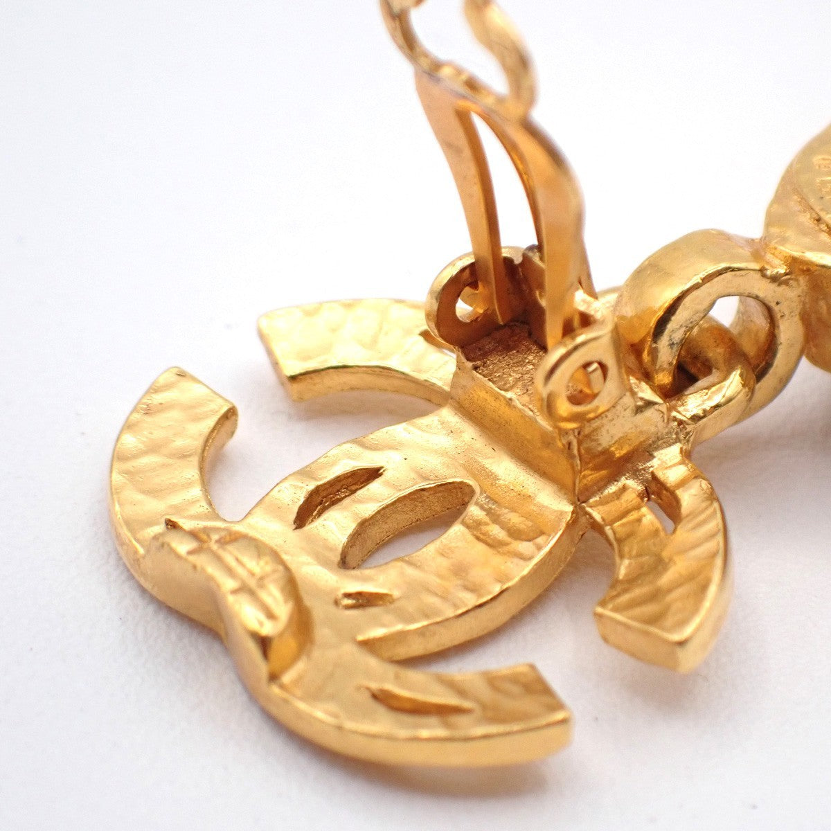Chanel Cc Teardrop Earrings Metal With Faux Pearl Gold Gold_Plated Earrings Jewelry