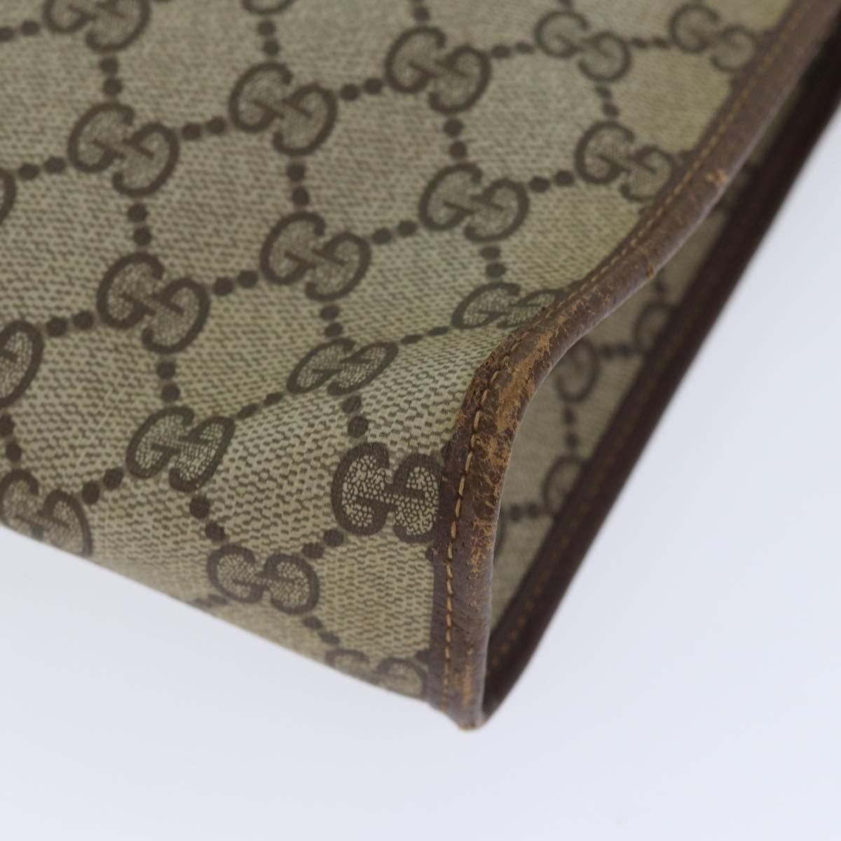 Gucci Gg Supreme Clutch Bag Pvc Beige Pvc Clutche & Pouche Bag (Pre-Owned)