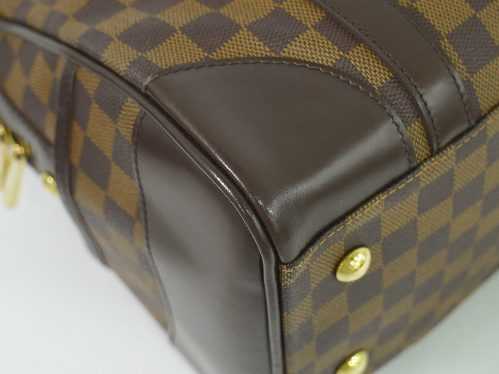 Louis Vuitton Berkeley Handbag Damier Brown Canvas Handbag