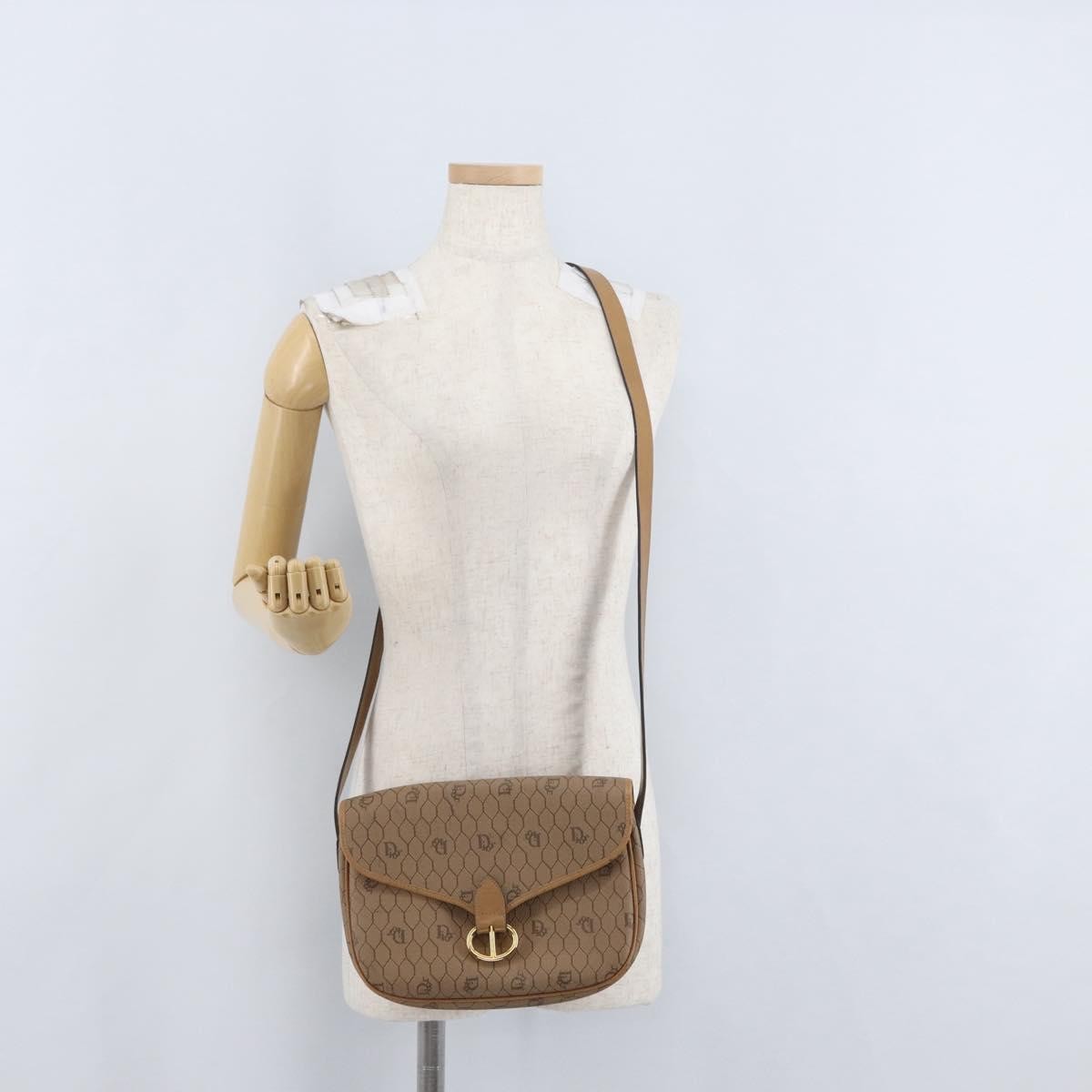 Christian Dior Vintage Honeycomb Shoulder Bag Canvas And Leather Beige Canvas Shoulder Bag Bag (Pre-Owned)