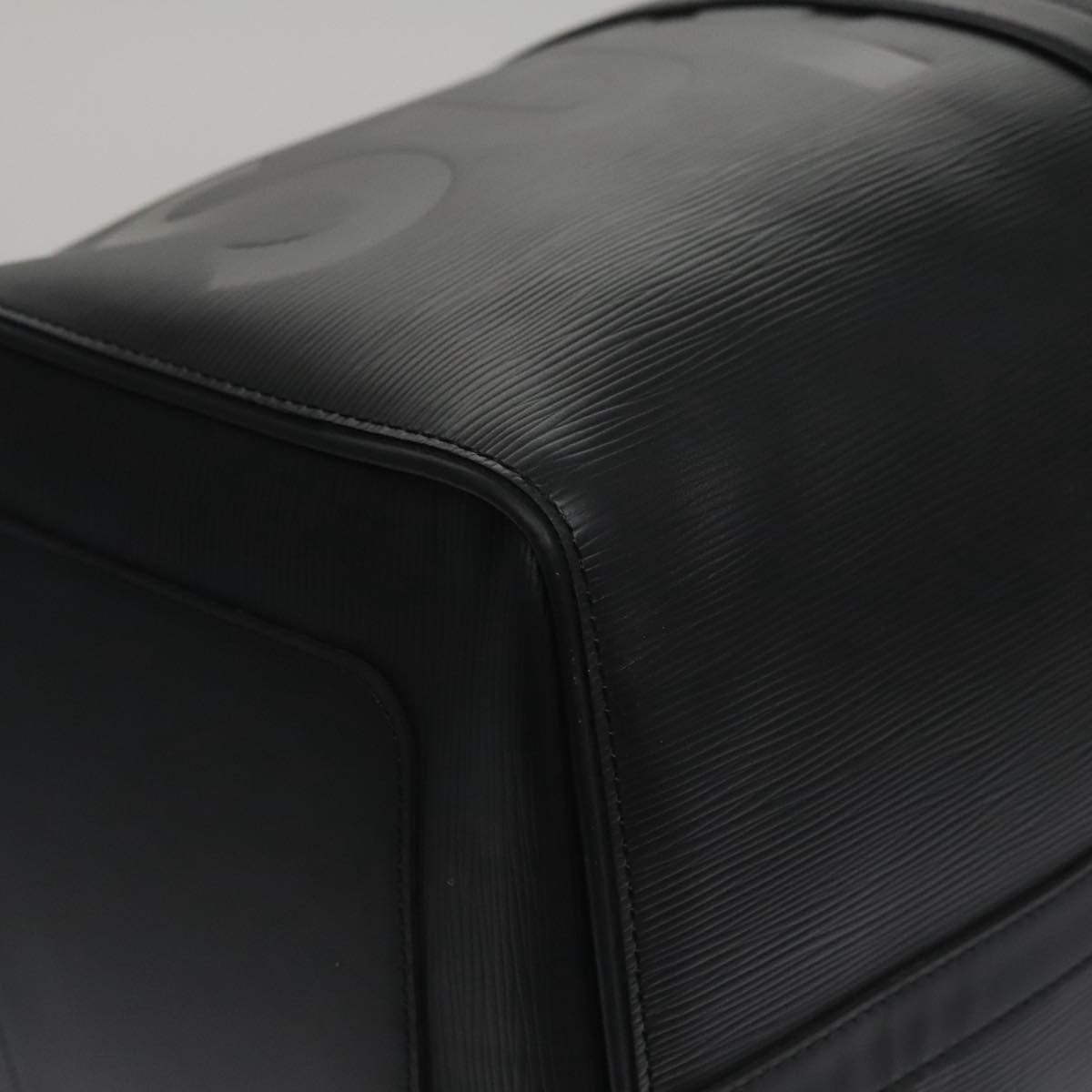 Louis Vuitton Keepall Bandouliere Bag Limited Edition Supreme Epi Leather Black Leather Bag
