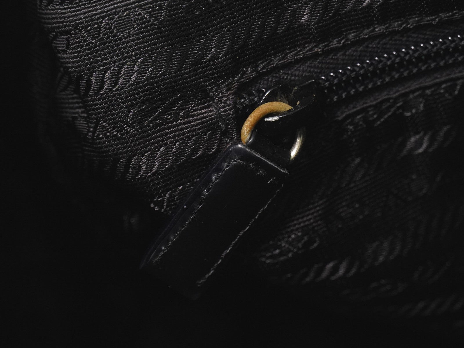 Prada Front Zip Messenger Bag Tessuto Black Nylon Shoulder Bag Bag