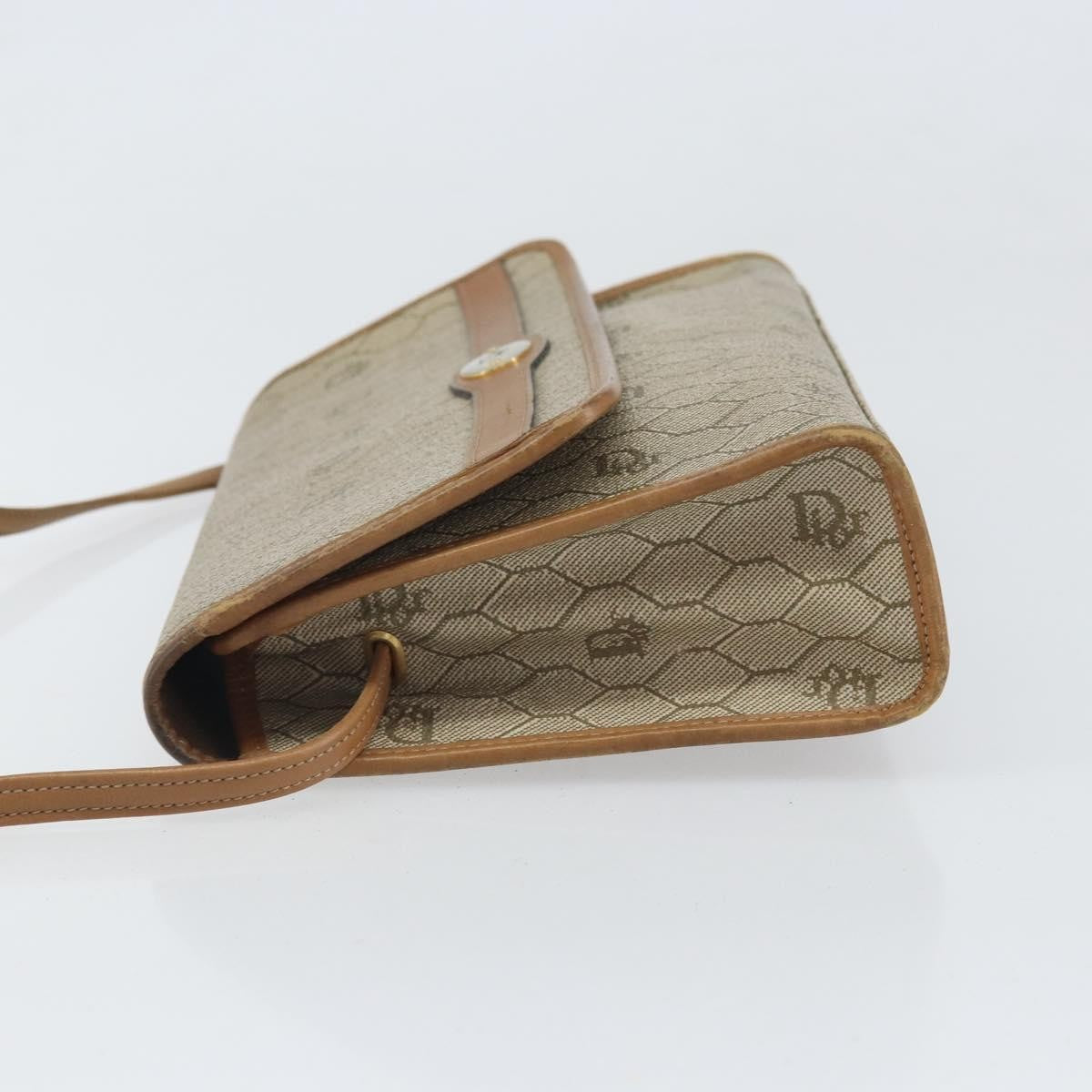 Christian Dior Vintage Honeycomb Shoulder Bag Canvas And Leather Beige Canvas Shoulder Bag Bag (Pre-Owned)