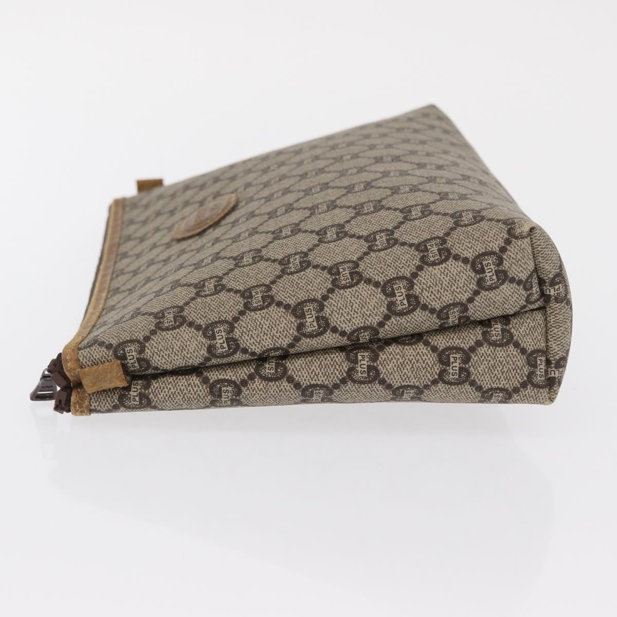 Gucci Gg Plus Supreme Pouch Canvas Beige Canvas Clutche & Pouche Bag (Pre-Owned)