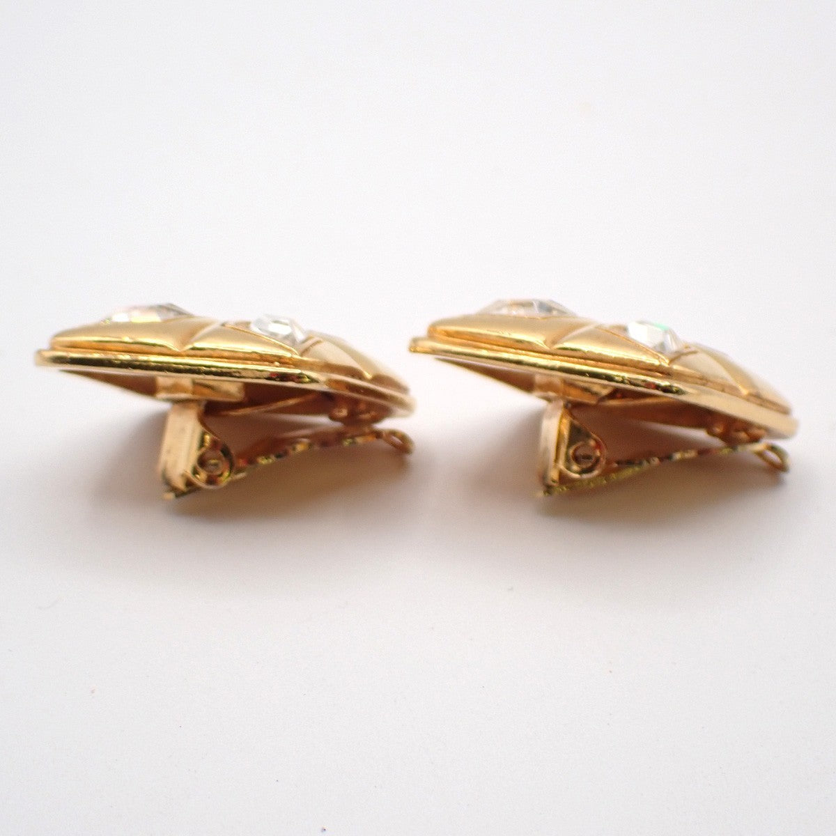 Chanel Vintage Cc Diamond Shape Clips-On Earrings Gold-Plated Gold Gold_Plated Earrings Jewelry