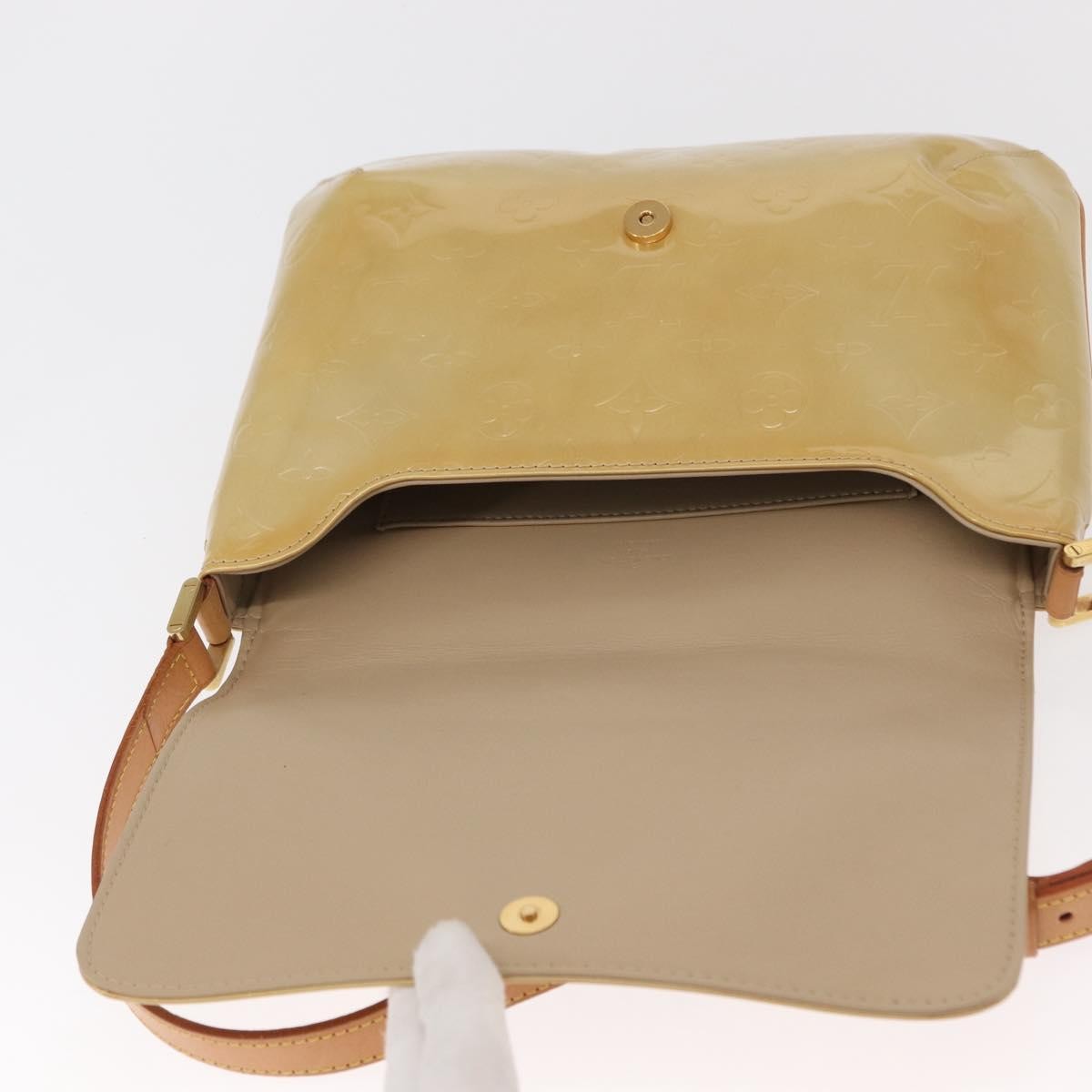Louis Vuitton Thompson Street Handbag Monogram Vernis Beige Patent_Leather Shoulder Bag