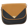 Saint Laurent Vintage Shoulder Bag Leather Beige Leather Shoulder Bag Bag (Pre-Owned)
