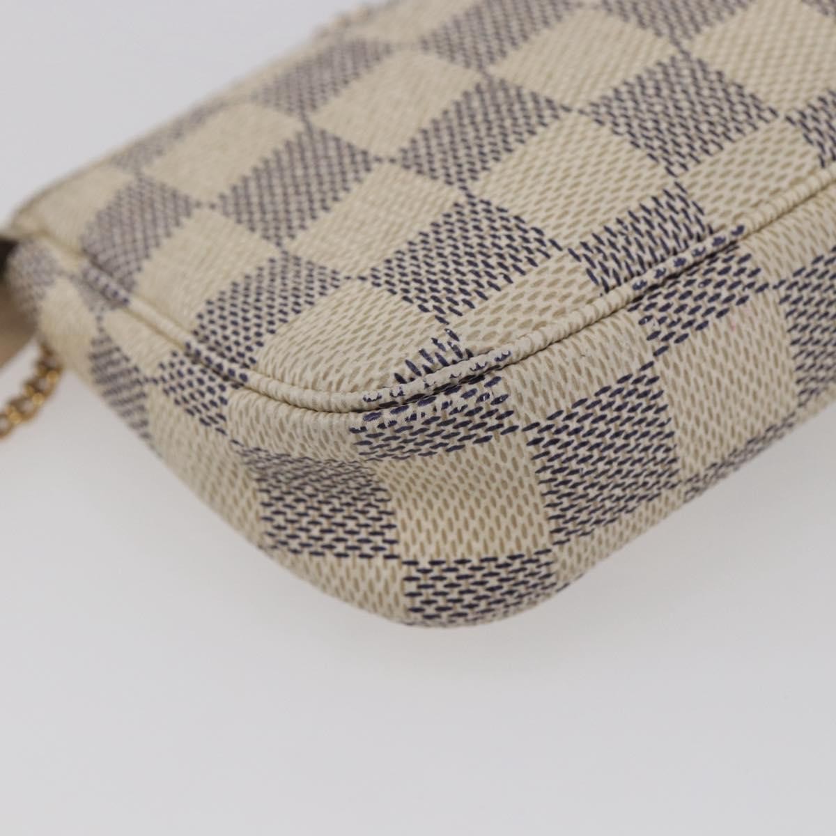 Louis Vuitton Pochette Accessoires Damier White Canvas Bag