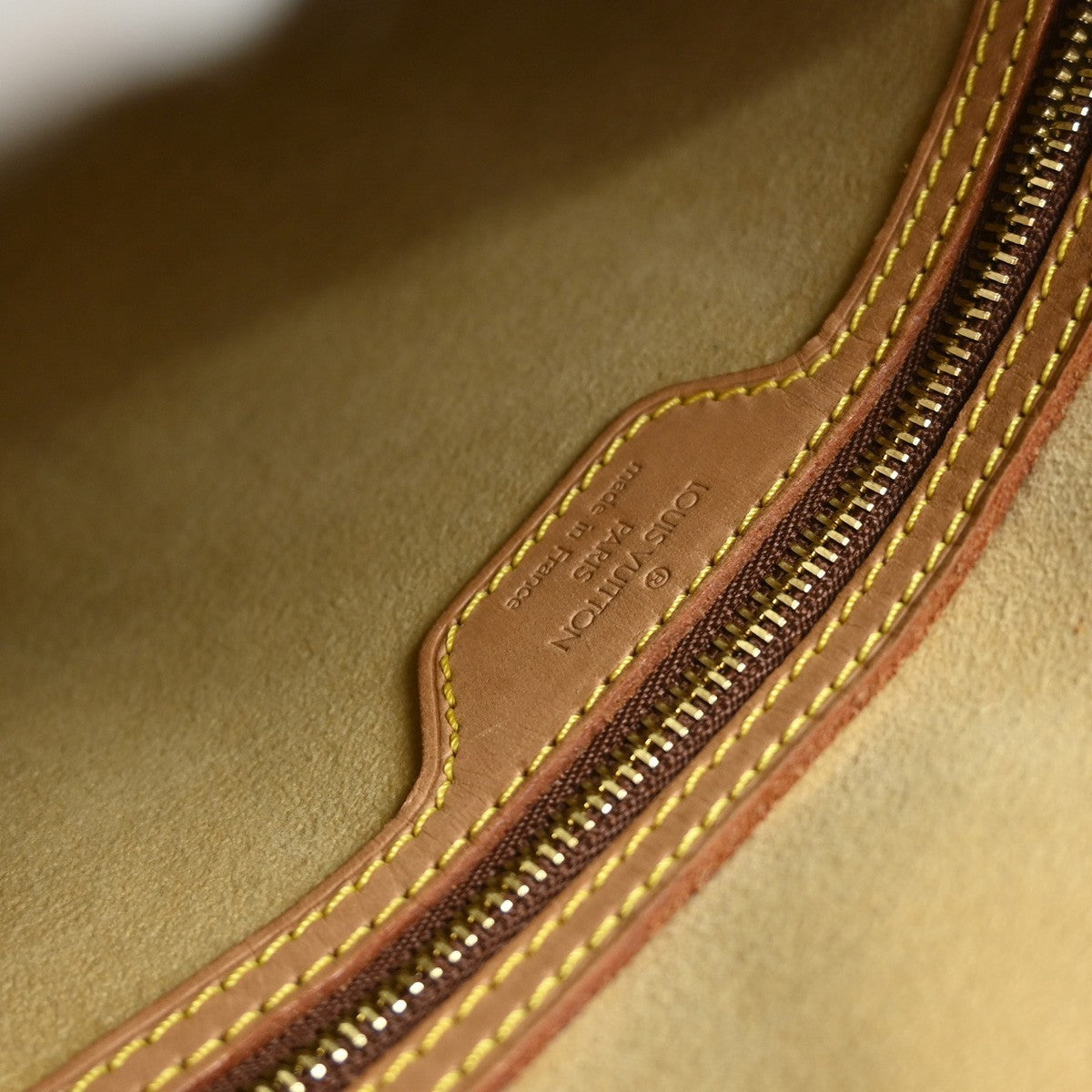 Louis Vuitton Monogram Looping Handbag Monogram Canvas Brown Canvas Shoulder Bag
