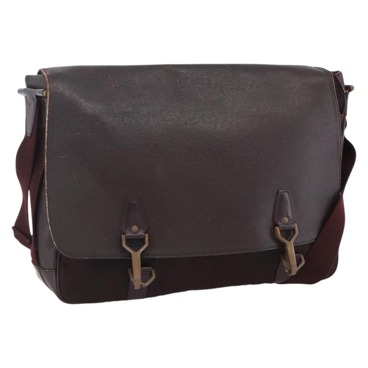 Louis Vuitton Dersou Bag Taiga Leather And Canvas Brown Leather Shoulder Bag