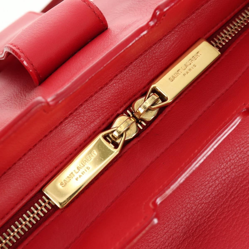 Saint Laurent Classic Y Cabas Leather Red Leather Handbag (Pre-Owned)
