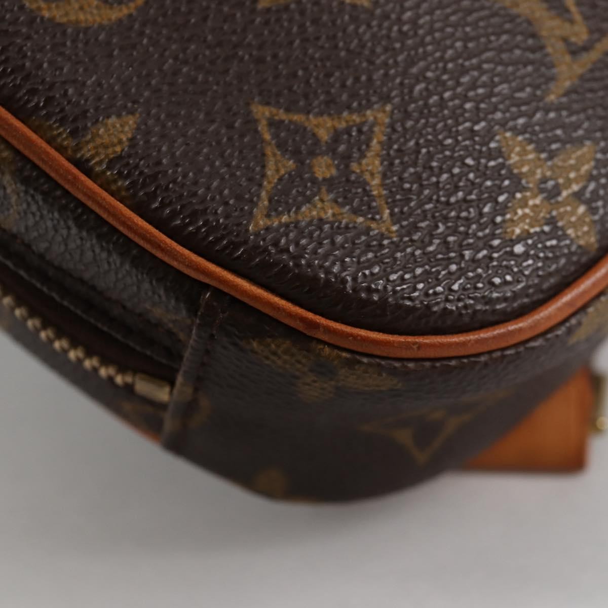Louis Vuitton Pochette Gange Monogram Canvas Brown Canvas Bag